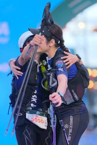 BIB: 5050
                            <button type="button" onclick="openModal(21767081)" class="btn btn-primary btn-sm float-right btn-popup" data-toggle="modal" data-target=".modal-high-quality">
                        <i class="fas fa-shopping-cart"></i> Add to Cart
                    </button>
                                            <button type="button" onclick="isThisMe(21767081, true)" class="btn btn-success btn-sm float-right btn-popup btn-isme hidden" data-toggle="tooltip" data-placement="bottom" title="นี่คือรูปของคุณใช่ไหม คลิกที่นี่เพื่อเอาเข้าอัลบั้ม">
                        <i class="fas fa-plus"></i> Add to album
                    </button>
                    <button type="button" onclick="isThisMe(21767081, false)" class="btn btn-warning btn-sm float-right btn-popup btn-isnotme hidden">
                        <i class="fas fa-ban"></i> Remove from album
                    </button>